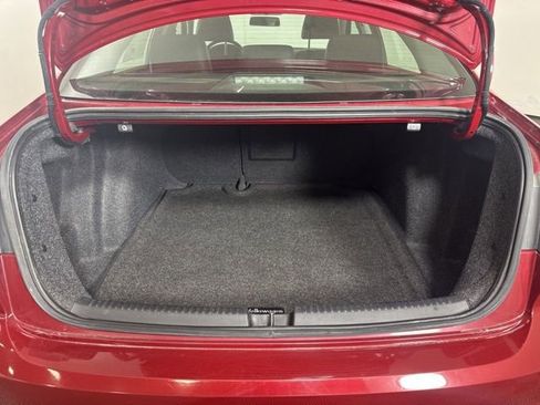 Used 2017 Volkswagen Jetta SE image 20