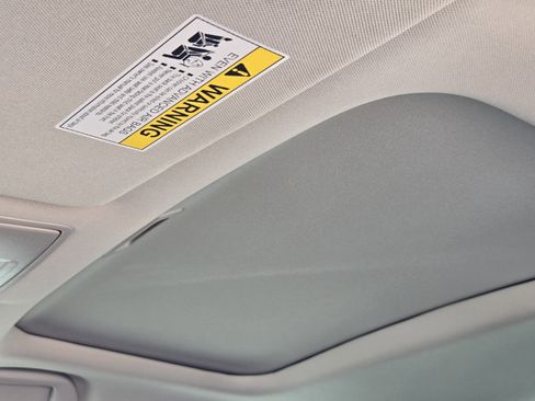 Used 2023 Acura TLX image 34