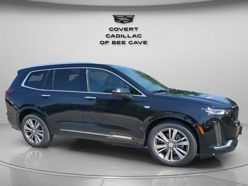 New 2025 Cadillac XT6 Premium Luxury w/ LPO, Floor Liner Package image 12