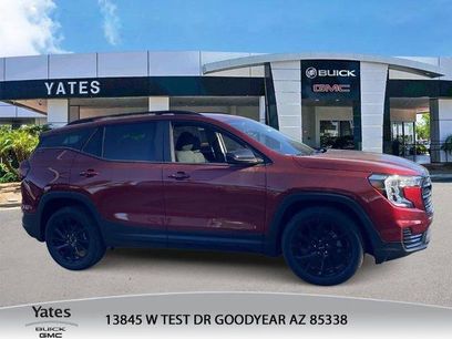 Used 2024 GMC Terrain SLE w/ Driver Convenience Package
