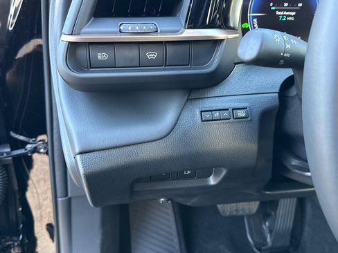 New 2026 Toyota Crown XLE image 25