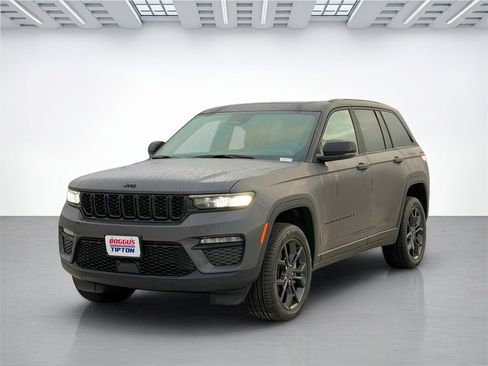 New 2025 Jeep Grand Cherokee Limited image 8