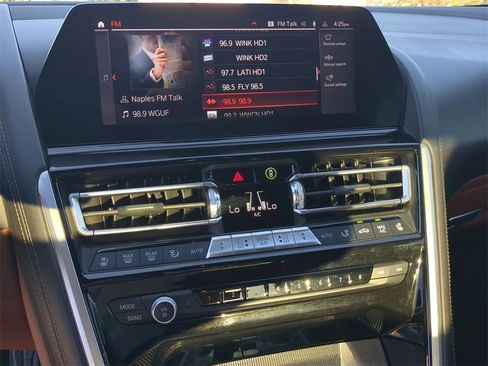 Used 2020 BMW 840i Convertible w/ M Sport Package image 17