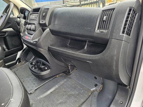 Used 2017 RAM ProMaster 1500 image 14