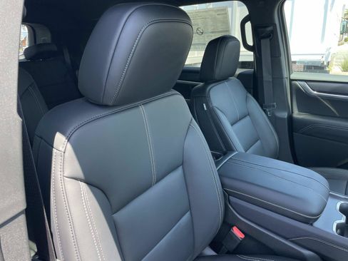 New 2026 GMC Acadia Elevation w/ Black Edition FWD image 28