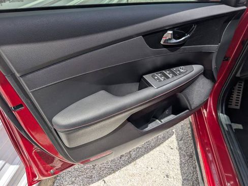 Used 2024 Kia Forte GT w/ GT2 Package FWD image 7