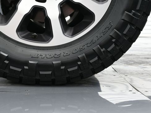 Used 2023 RAM 2500 Limited AWD/4WD image 43