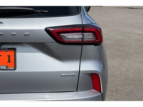 Used 2024 Ford Escape ST-Line image 29