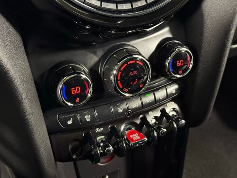 Used 2021 MINI Cooper S FWD image 12