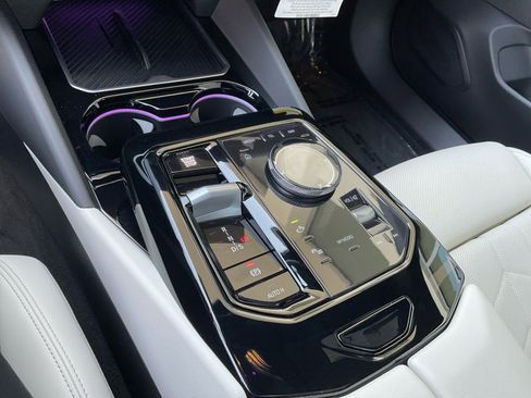 New 2027 BMW 530i RWD image 20