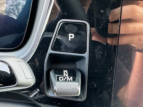 Used 2025 Porsche Cayenne E-Hybrid Coupe image 24