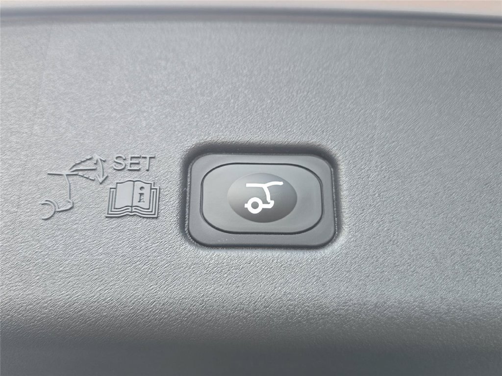 New 2026 Lincoln Nautilus Premier AWD/4WD image 27