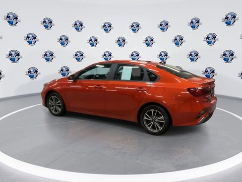 Certified 2022 Kia Forte LXS image 7