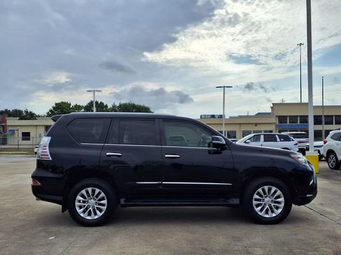 Used 2016 Lexus GX 460 w/ Premium Package AWD/4WD image 21