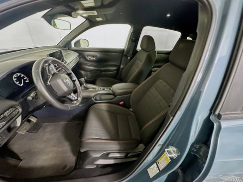 Used 2023 Honda HR-V Sport image 13