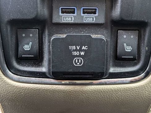 Used 2018 Jeep Grand Cherokee Limited RWD image 15
