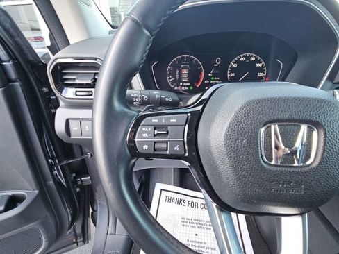 Certified 2023 Honda Pilot Touring image 22