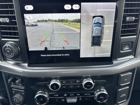 Used 2025 Ford F150 XLT w/ Equipment Group 302A MID AWD/4WD image 17