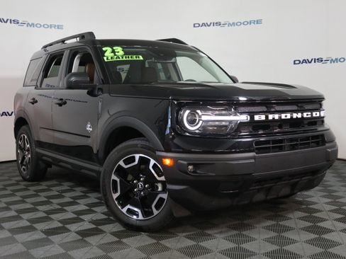 Used 2023 Ford Bronco Sport Outer Banks image 2
