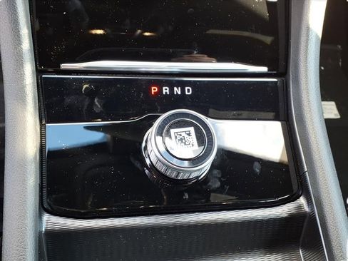 New 2025 Jeep Grand Cherokee L Laredo image 21