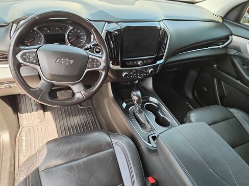 Used 2021 Chevrolet Traverse RS AWD/4WD image 15