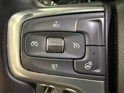 Used 2022 Chevrolet Silverado 1500 LT Trail Boss w/ Convenience Package II AWD/4WD image 19