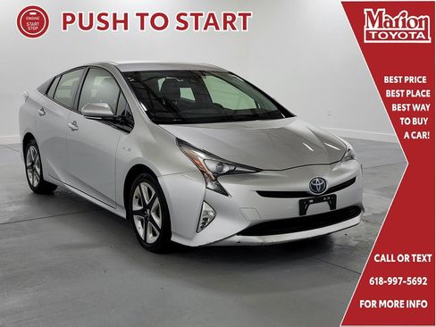 Used 2016 Toyota Prius Three Touring FWD image 1