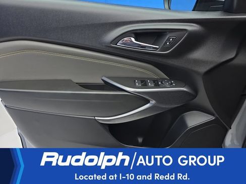 Used 2026 Chevrolet Trax ACTIV w/ Driver Confidence Package FWD image 11