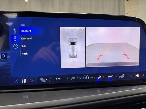 New 2026 Chevrolet Traverse LT w/ Midnight/Sport Edition image 29