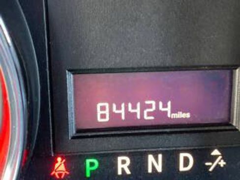 Used 2016 Dodge Grand Caravan SE image 28