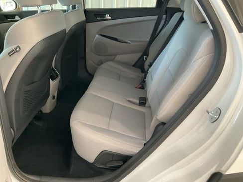 Used 2019 Hyundai Tucson SEL image 18