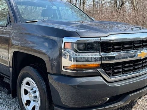 Used 2016 Chevrolet Silverado 1500 W/T RWD image 2