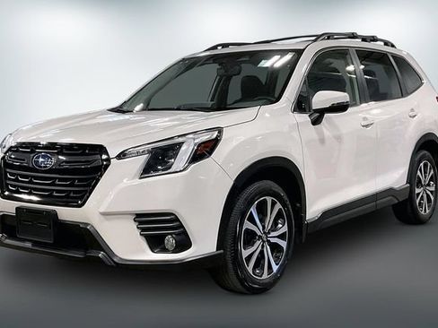 Used 2023 Subaru Forester Limited AWD/4WD image 3