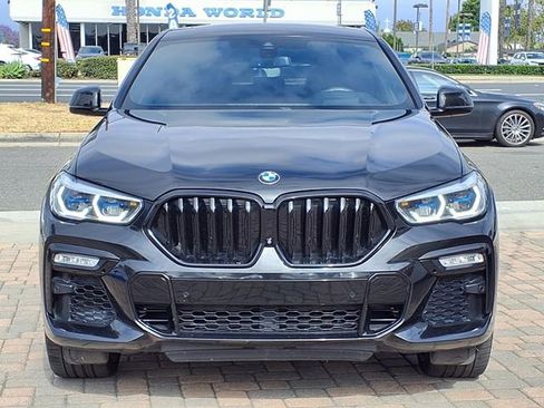 Used 2021 BMW X6 M50i w/ Executive Package AWD/4WD image 8