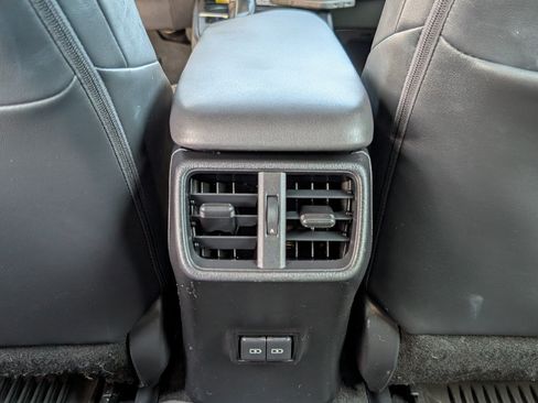Used 2021 Lexus UX 200 w/ Accessory Package (Z1) FWD image 7