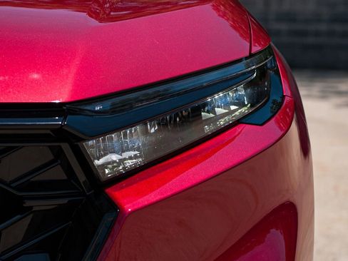 Used 2025 Honda CR-V Sport Touring image 3