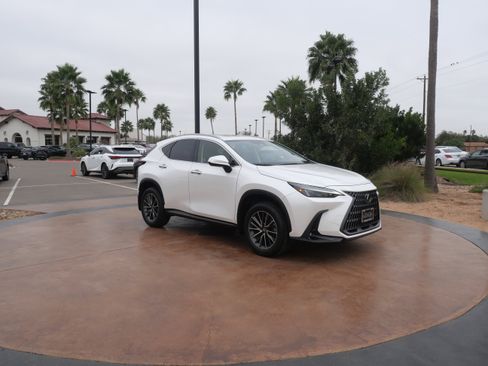 Certified 2024 Lexus NX 250 FWD w/ Premium Package image 1