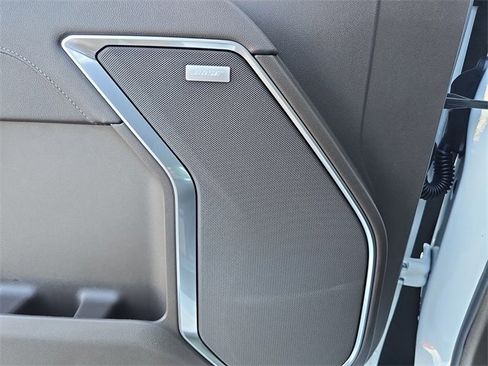 New 2026 GMC Sierra 1500 SLT w/ SLT Premium Plus Package image 17