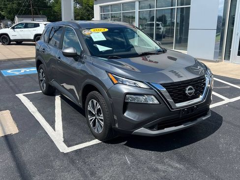 Used 2023 Nissan Rogue SV FWD image 6