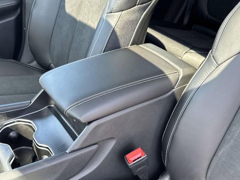 New 2025 Jeep Grand Cherokee Altitude image 29