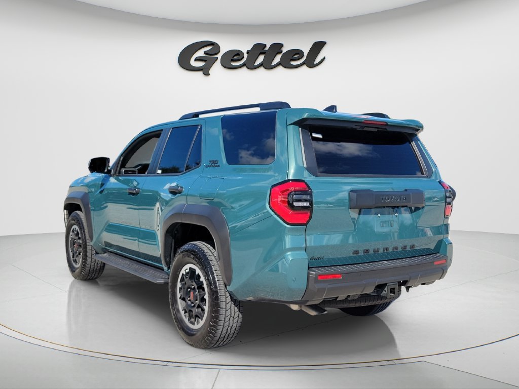 Certified 2025 Toyota 4Runner TRD Off-Road Premium AWD/4WD image 7
