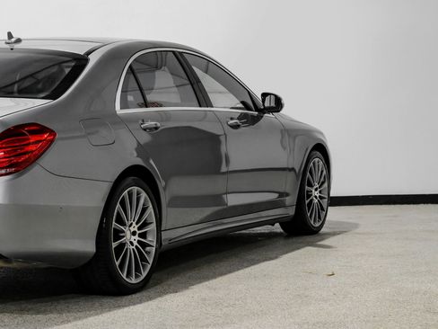 Used 2015 Mercedes-Benz S 550 Sedan w/ Sport Package w/ Sport Package image 13