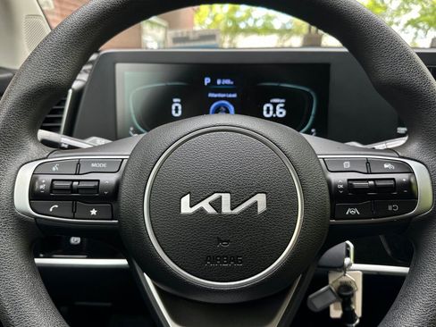 Used 2024 Kia Sportage LX AWD/4WD image 22