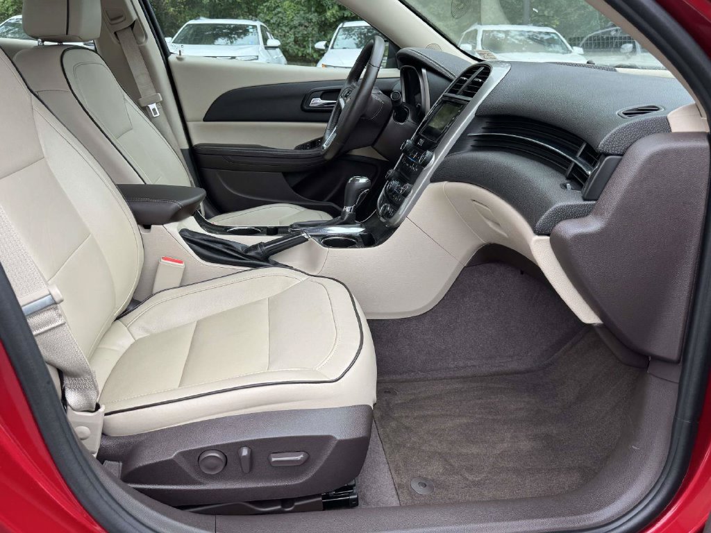 Used 2014 Chevrolet Malibu LTZ FWD image 15