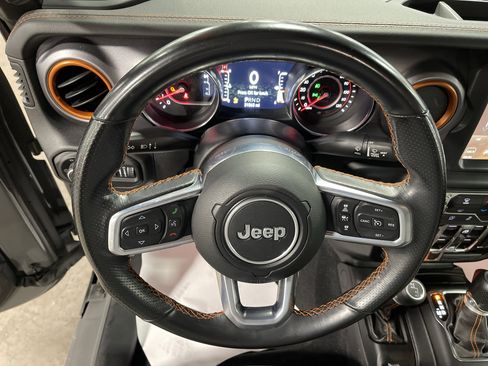 Used 2021 Jeep Gladiator Mojave image 17