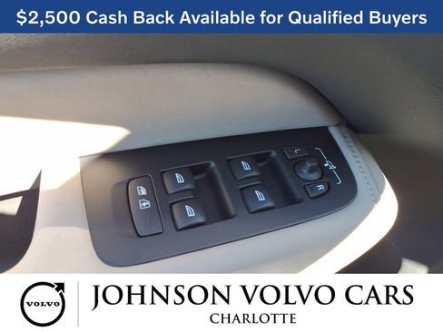 New 2026 Volvo XC60 B5 Plus w/ Protection Package Premier image 11