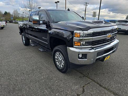 Certified 2017 Chevrolet Silverado 3500 LTZ w/ Duramax Plus Package image 8