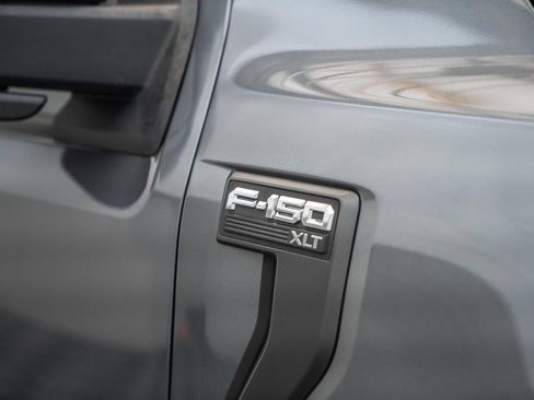 Used 2022 Ford F150 XLT w/ Equipment Group 302A High AWD/4WD image 17