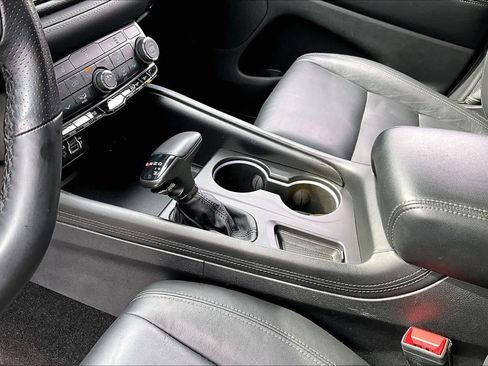 Used 2022 Dodge Durango GT AWD/4WD image 17