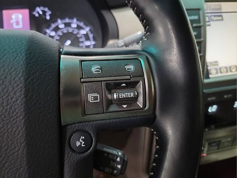 Used 2019 Lexus GX 460 Premium image 16